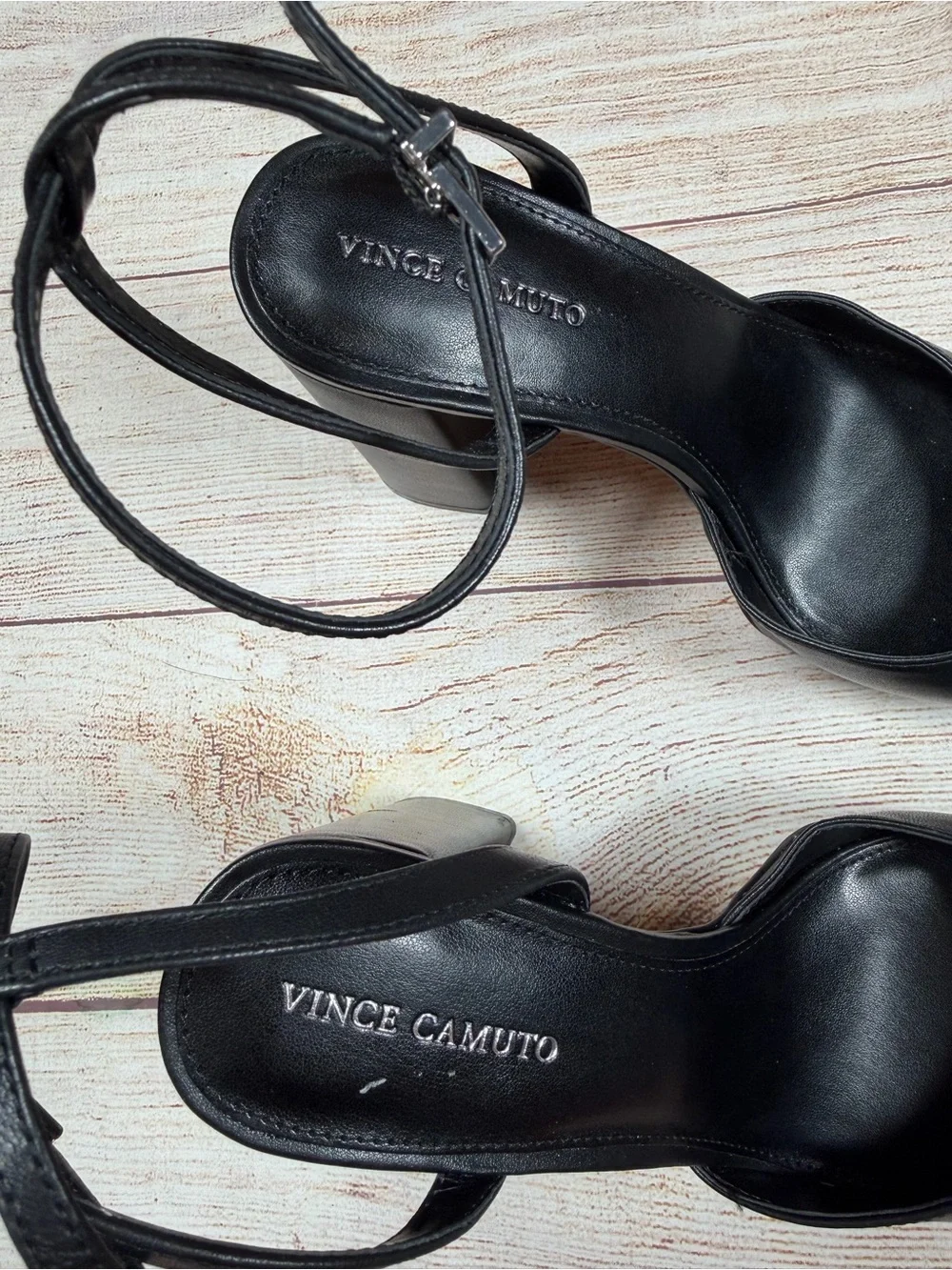 Vince Camuto sleek black